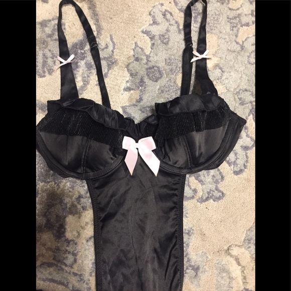 VS Sexy Little Things cutout ruffled Maid Costume  apron teddy slip lingerie 34B - Picture 4 of 6